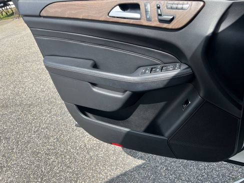 Used 2014 Mercedes-Benz ML 350 4MATIC image 15