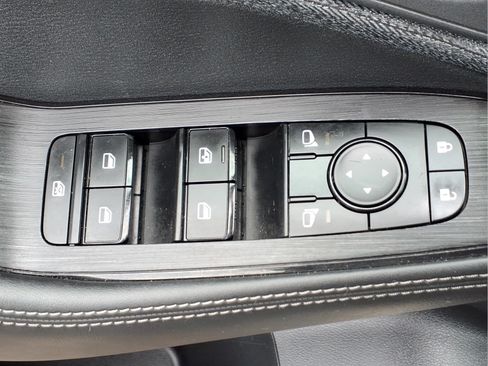 Certified 2023 Nissan Rogue SV AWD/4WD image 23
