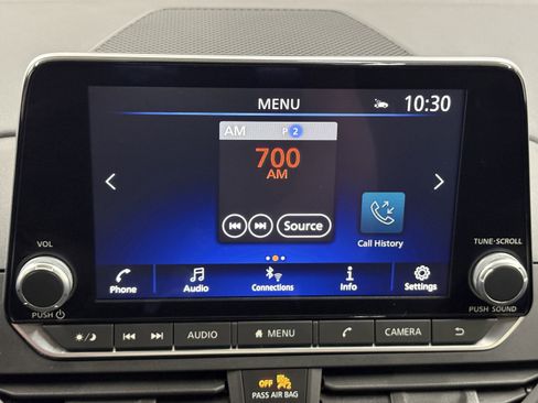 Used 2025 Nissan Altima 2.5 SV AWD/4WD image 14