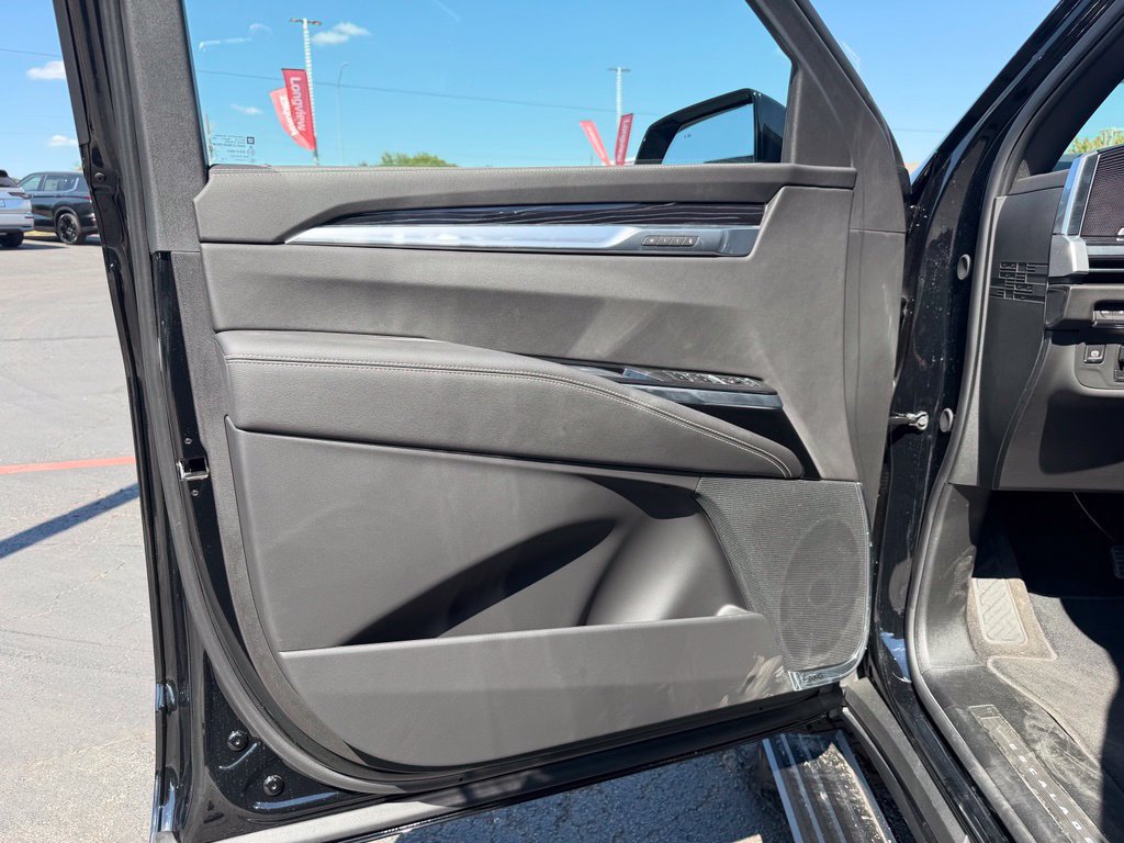 Used 2026 Cadillac Escalade Sport w/ LPO, ONYX Package AWD/4WD image 13