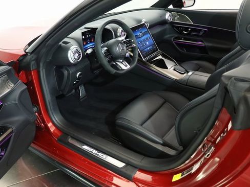 Used 2022 Mercedes-Benz SL 55 AMG 4MATIC image 23