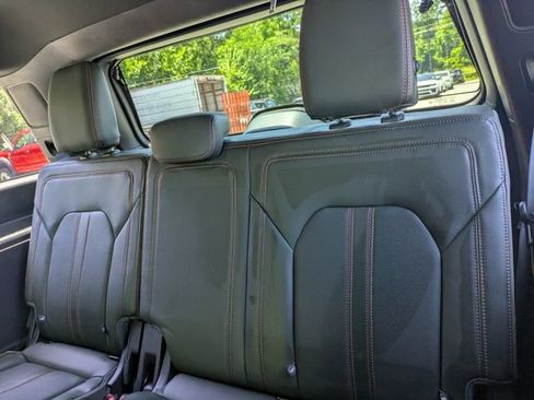 Used 2022 Ford Expedition Timberline AWD/4WD image 15