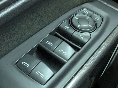 Used 2019 Chevrolet Silverado 1500 LTZ image 26