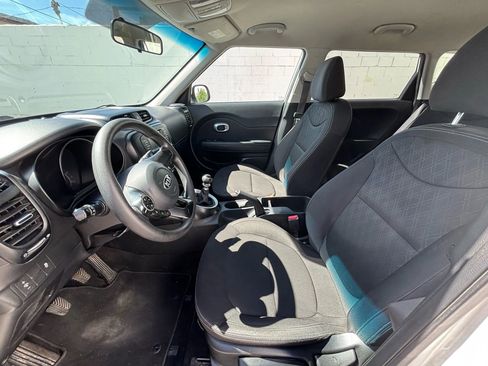 Used 2019 Kia Soul ! image 20