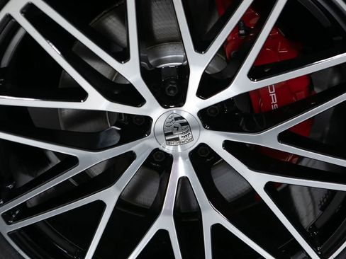 New 2026 Porsche Macan S AWD/4WD image 11