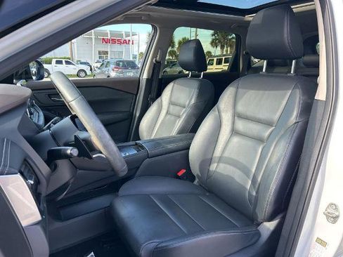 Certified 2023 Nissan Rogue SL FWD image 21