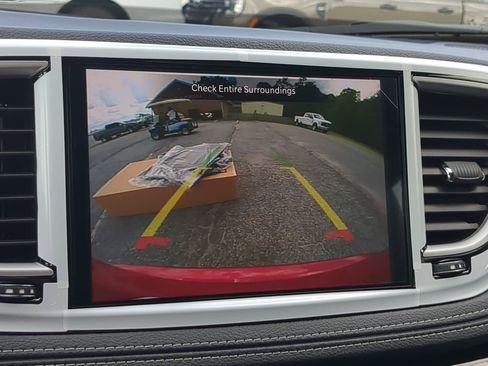 New 2025 Chrysler Pacifica Select w/ Fav Edition Package image 18