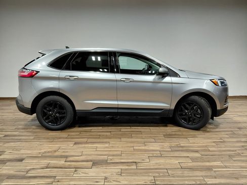 Certified 2024 Ford Edge SEL image 15