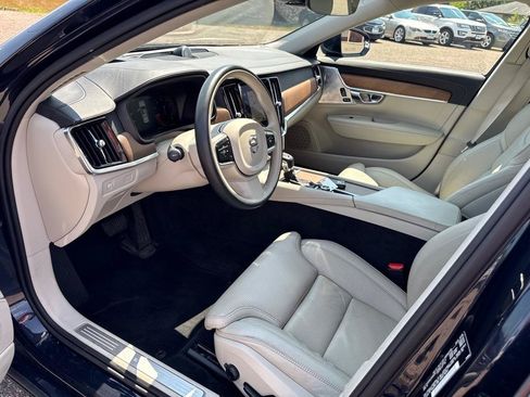 Used 2017 Volvo S90 T6 Inscription w/ Vision Package AWD/4WD image 14