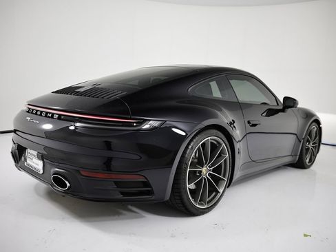 Certified 2024 Porsche 911 Carrera RWD image 7