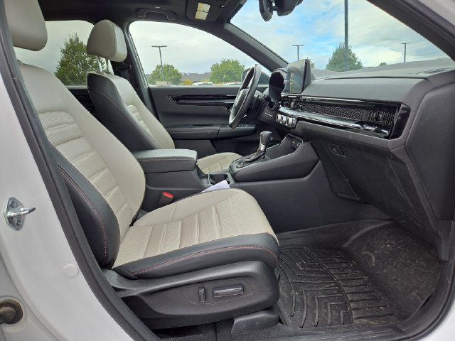 Used 2024 Honda CR-V Sport Touring image 37