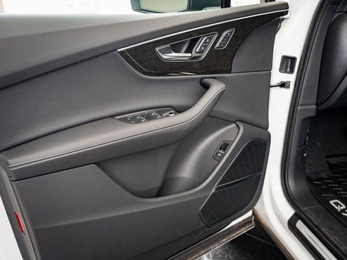 Used 2025 Audi Q7 2.0T Premium Plus w/ Premium Plus Package image 24