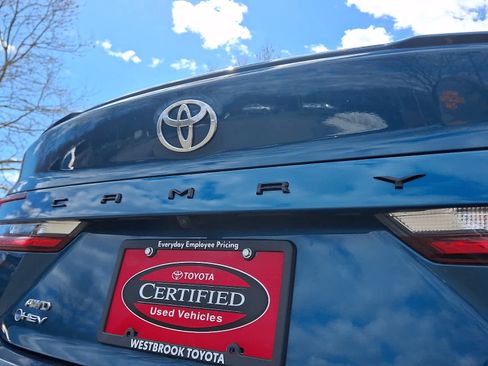 Certified 2025 Toyota Camry SE w/ Convenience Package image 32