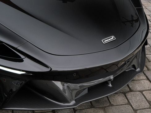 Used 2024 McLaren Artura Performance image 25
