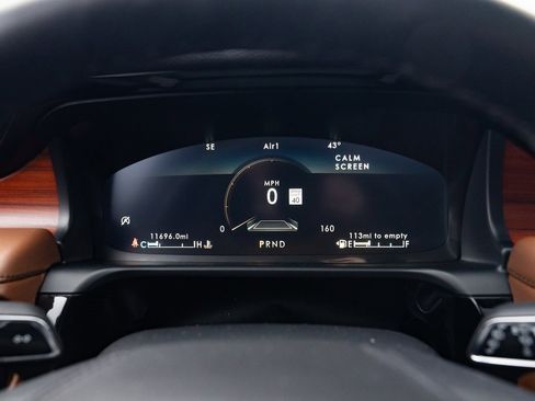 Used 2024 Lincoln Aviator Reserve w/ Equipment Group 201A image 13