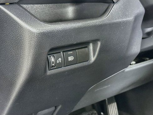 Certified 2023 Toyota RAV4 XLE FWD image 15
