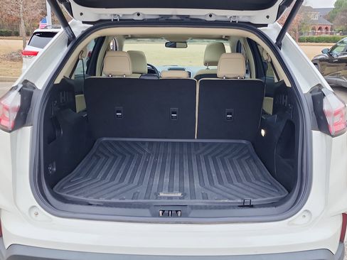 Used 2022 Ford Edge SEL w/ Convenience Package image 13