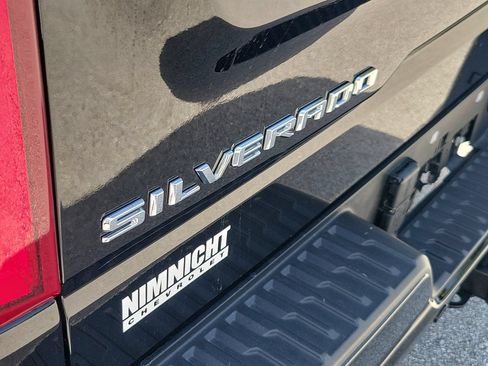 Used 2025 Chevrolet Silverado 1500 High Country AWD/4WD image 6