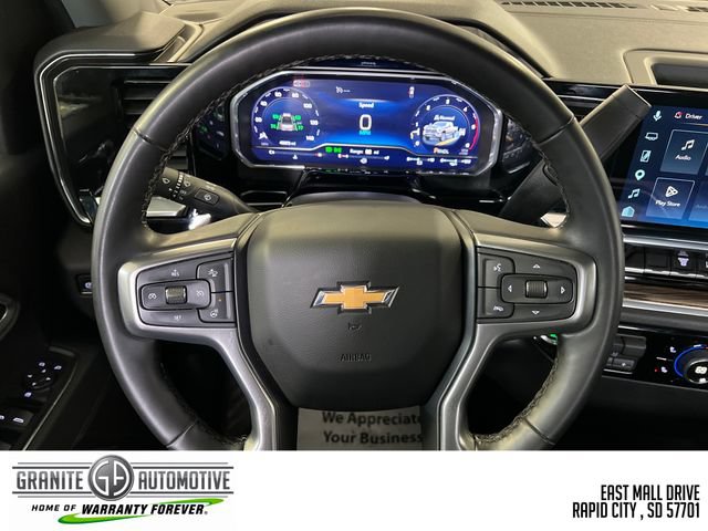 Used 2025 Chevrolet Silverado 2500 LT w/ Convenience Package AWD/4WD image 15