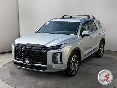 Used 2024 Hyundai Palisade SEL AWD/4WD image 3