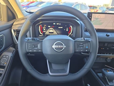 New 2026 Nissan Rogue Platinum w/ Platinum Premium Package AWD/4WD image 18