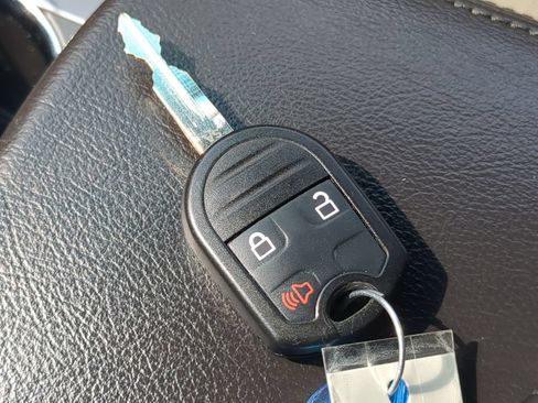 Used 2015 Ford Explorer FWD image 35