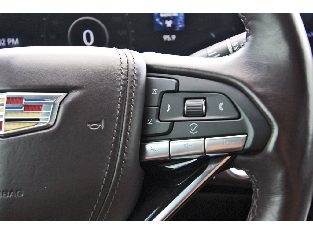 Used 2023 Cadillac Escalade Sport Platinum AWD/4WD image 17