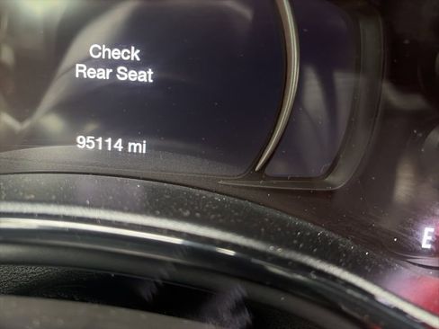 Used 2023 Dodge Durango GT image 17