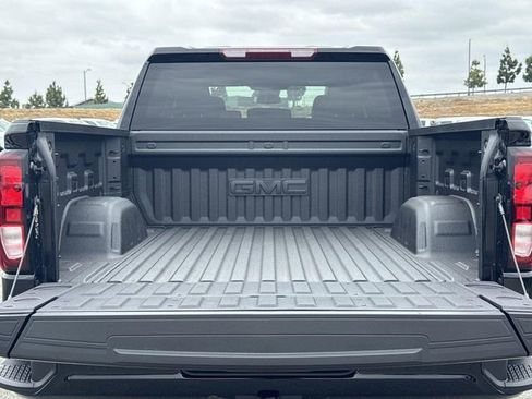 New 2026 GMC Sierra 1500 Elevation w/ LPO, Elevation Black Package RWD image 27