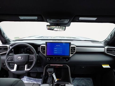 New 2026 Toyota Tundra Limited AWD/4WD image 10