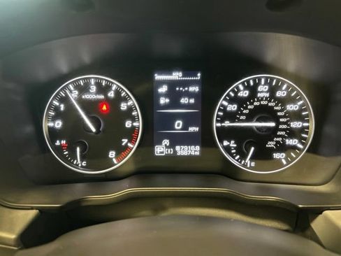Used 2024 Subaru Crosstrek 2.0i Premium AWD/4WD image 22