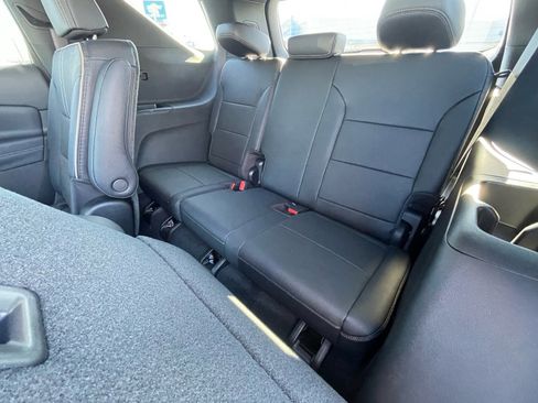 New 2026 Chevrolet Traverse High Country w/ LPO, Floor Liner Package image 6