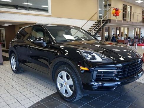 Used 2020 Porsche Cayenne Base image 18