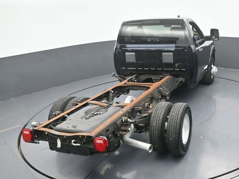 Used 2024 RAM 3500 Tradesman RWD image 41