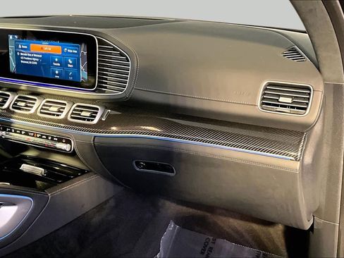 Certified 2025 Mercedes-Benz GLS 63 AMG 4MATIC image 19