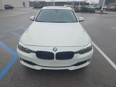 Used 2015 BMW 320i xDrive Sedan image 9