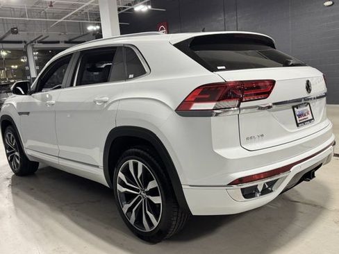 Used 2020 Volkswagen Atlas Cross Sport SEL R-Line FWD image 26