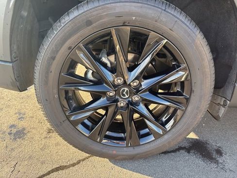 Used 2025 MAZDA CX-5 Carbon Edition image 14