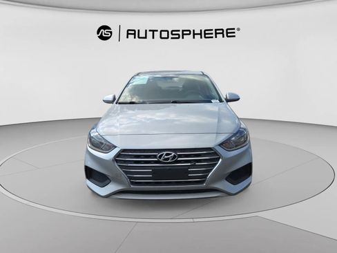 Used 2019 Hyundai Accent SE FWD image 2