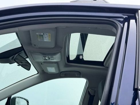 Certified 2019 Toyota RAV4 XLE w/ Convenience Package AWD/4WD image 22