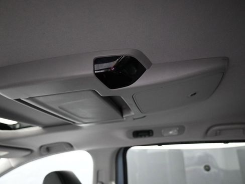 Used 2023 Honda Odyssey Touring image 21