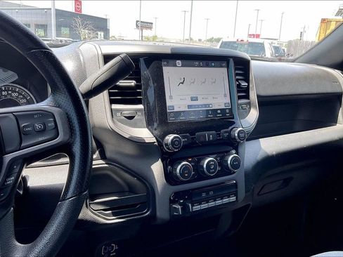 Used 2024 RAM 3500 Tradesman w/ Chrome Appearance Group AWD/4WD image 9
