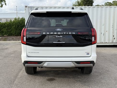 New 2026 Ford Expedition Max Platinum AWD/4WD image 6