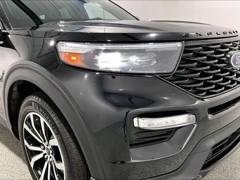 Used 2022 Ford Explorer ST-Line w/ Class IV Trailer Tow Package AWD/4WD image 39