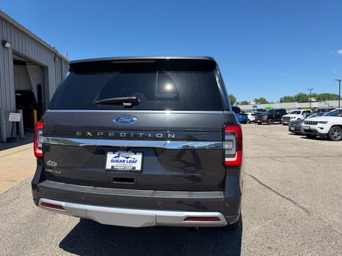 Used 2023 Ford Expedition Limited AWD/4WD image 5
