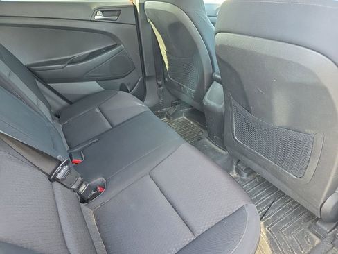 Used 2017 Hyundai Tucson SE image 15