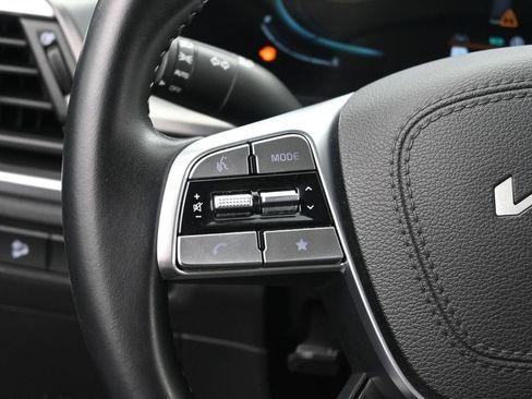 Used 2023 Kia Telluride S FWD image 20