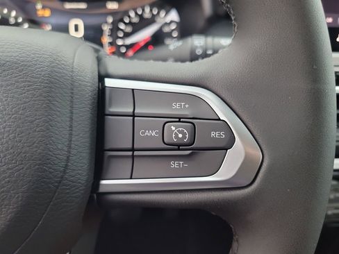 New 2026 Jeep Compass Latitude image 27