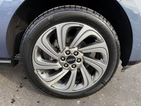 Used 2023 Lincoln Navigator L Reserve w/ Equipment Group 201A image 46