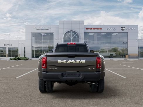 New 2026 RAM 3500 Laramie w/ Max Tow Package AWD/4WD image 8